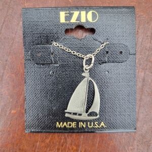 Sailboat necklace